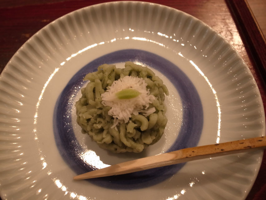 Hanada -cafe and pottery shop in Tokyo 東京の老舗陶器店!花田