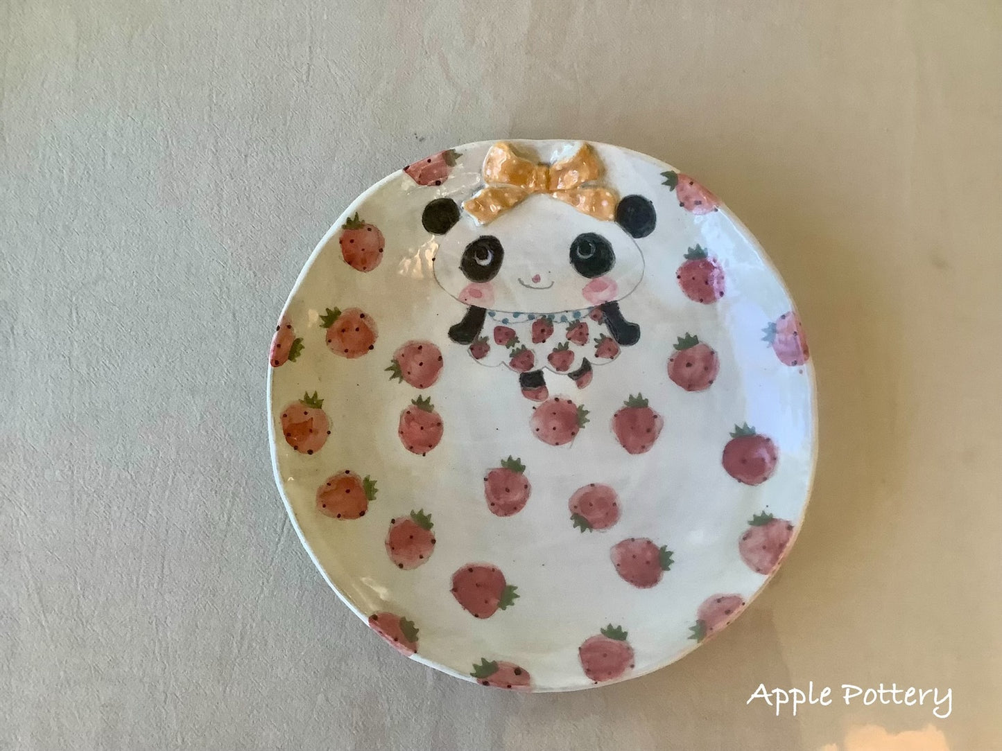 Asako Yamaguchi's plate 22.5*22.5*3.5cm
