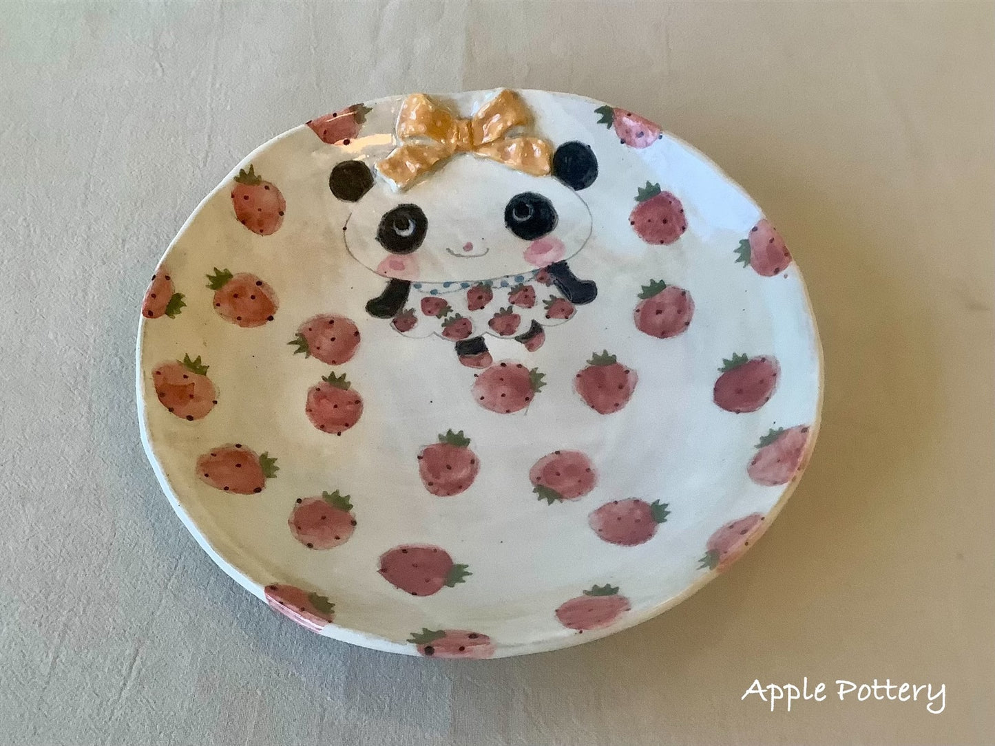 Asako Yamaguchi's plate 22.5*22.5*3.5cm