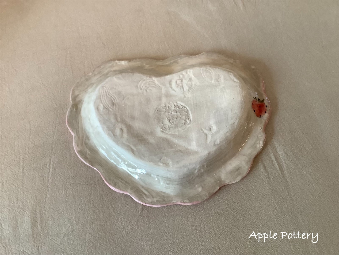 Asako Yamaguchi's 19.5*15.4*1.6cm
