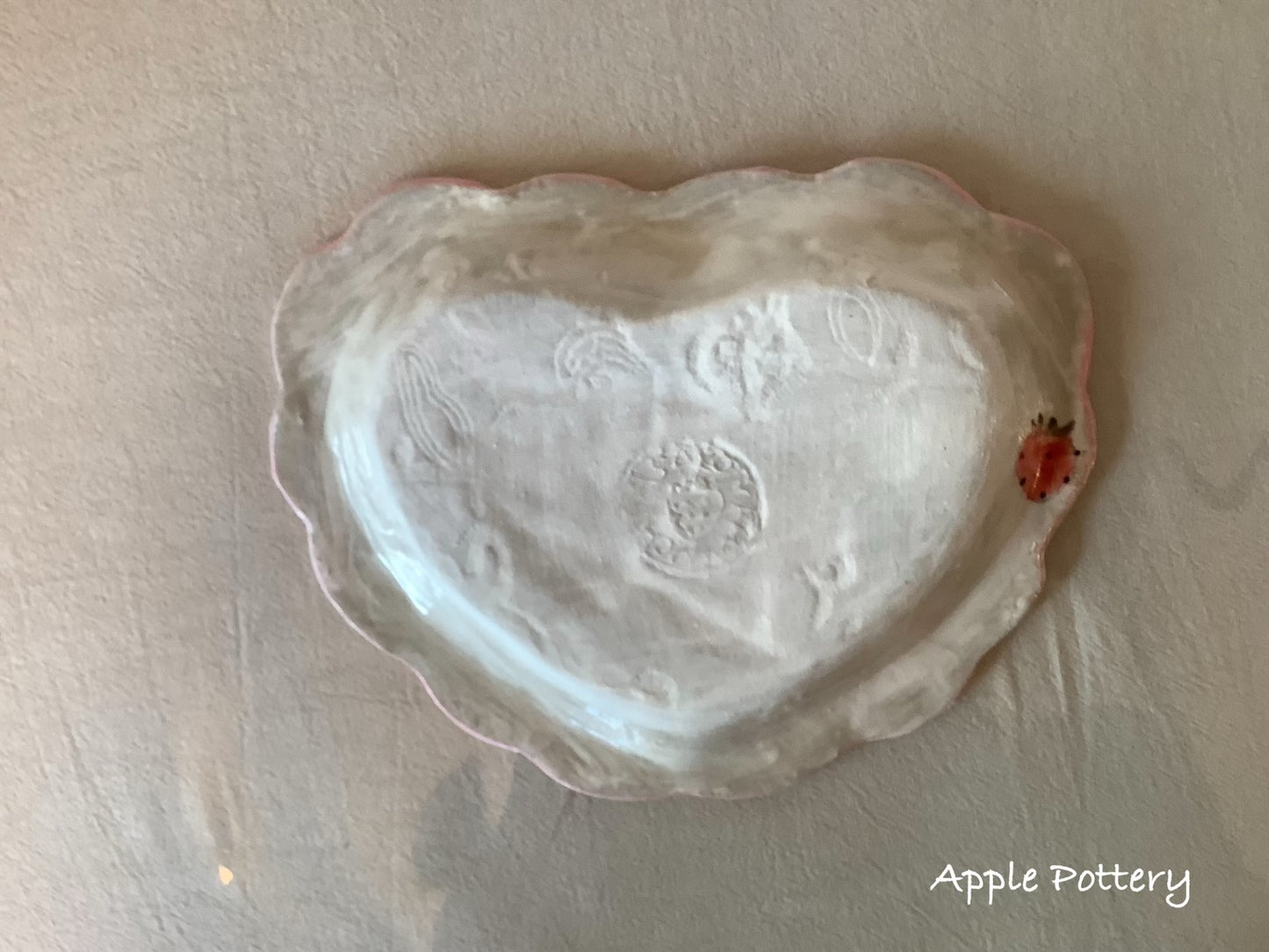 Asako Yamaguchi's 19.5*15.4*1.6cm