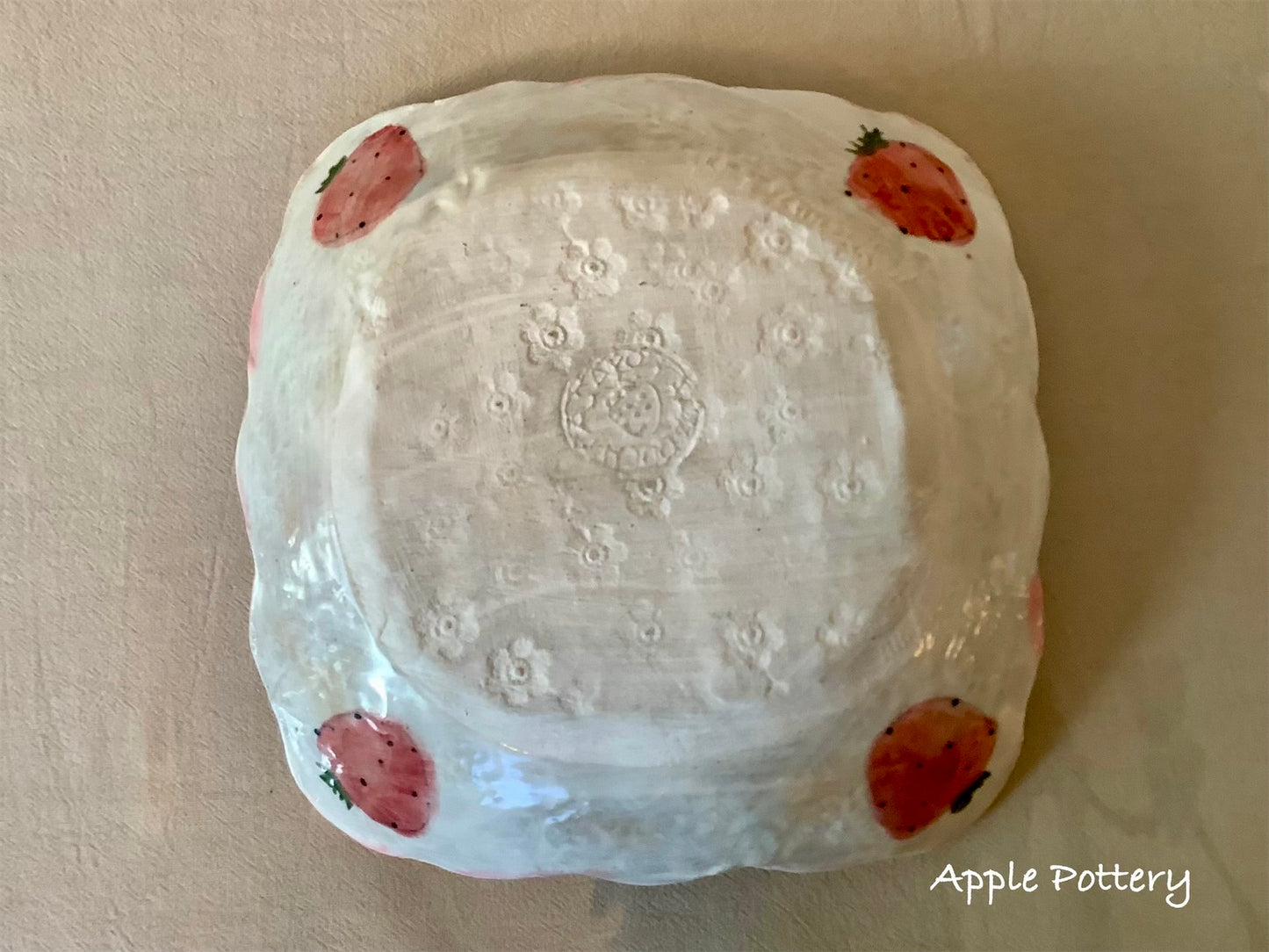 Asako Yamaguchi's plate 21*21*4.5cm