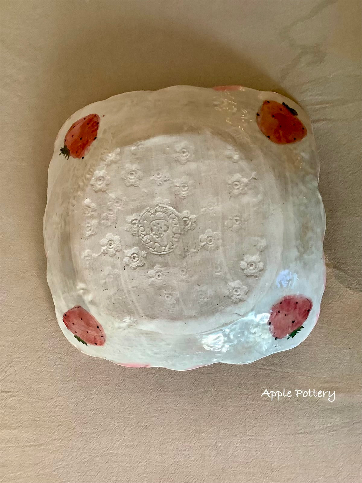 Asako Yamaguchi's plate 21*21*4.5cm