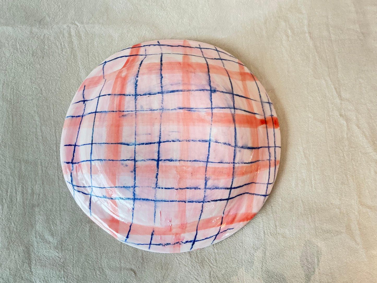 HITOMI KAKU's plate 24*24*3.5cm