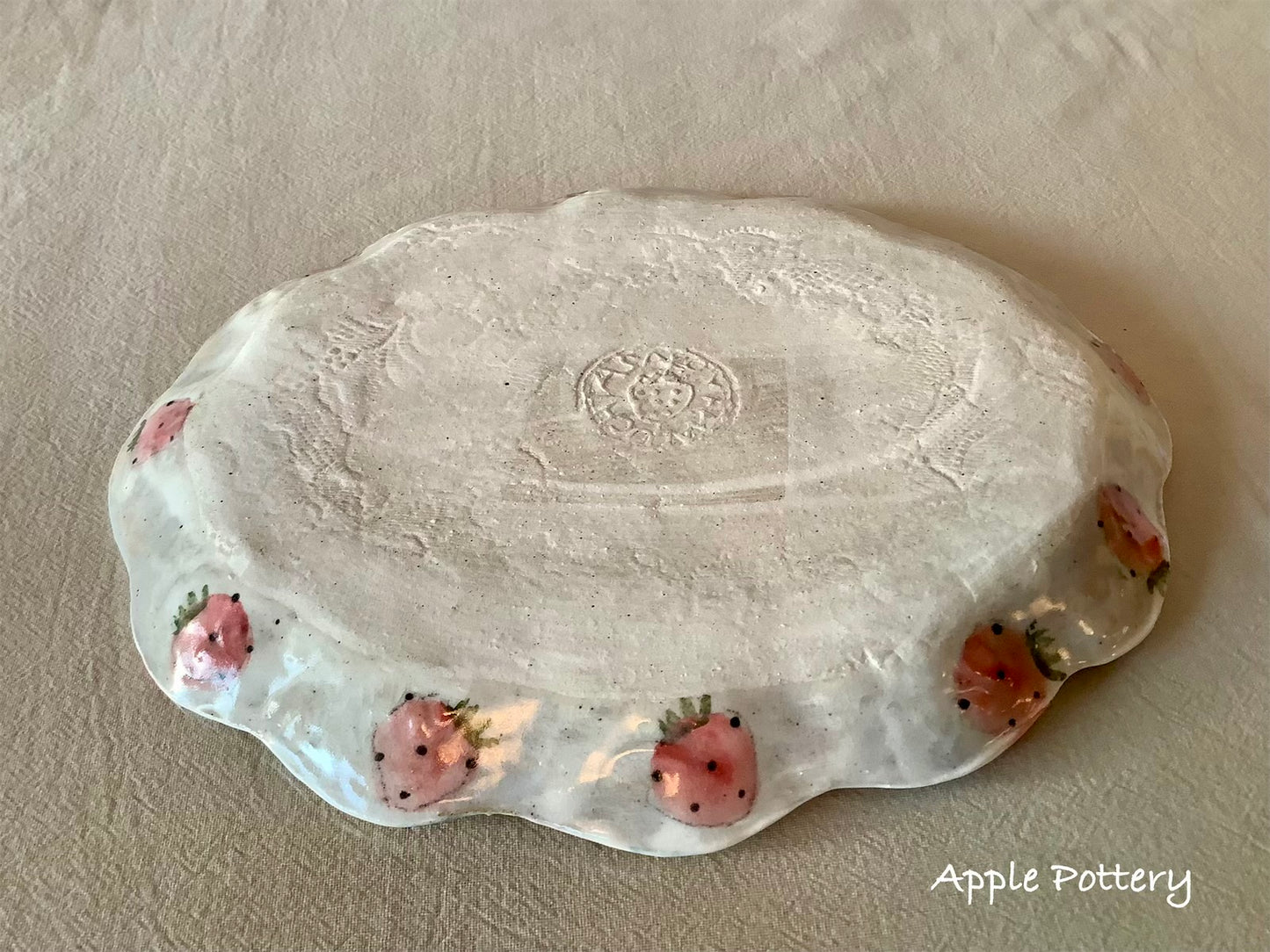 Asako Yamaguchi's plate 22.7*18*1.8cm