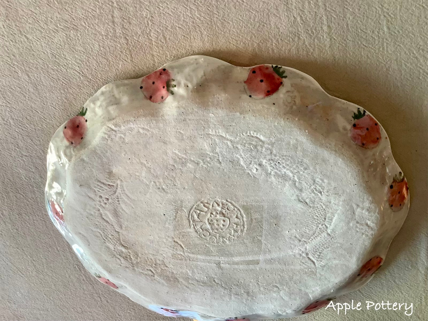 Asako Yamaguchi's plate 22.7*18*1.8cm