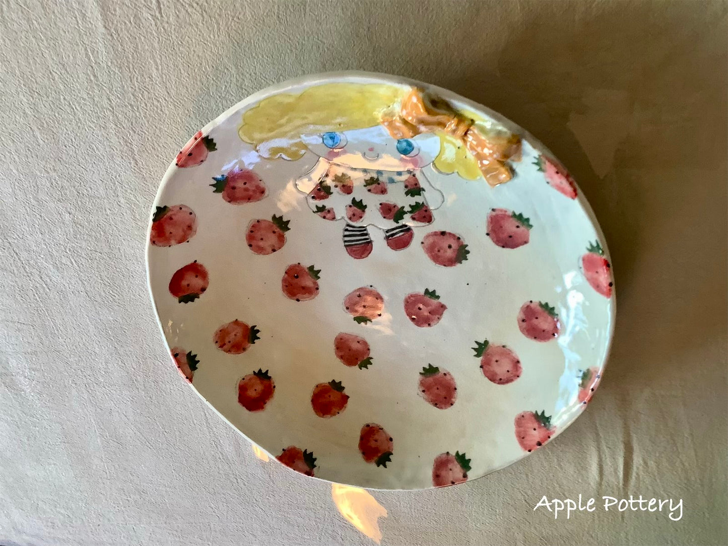Asako Yamaguchi's plate 22.3*22.5*3.5cm