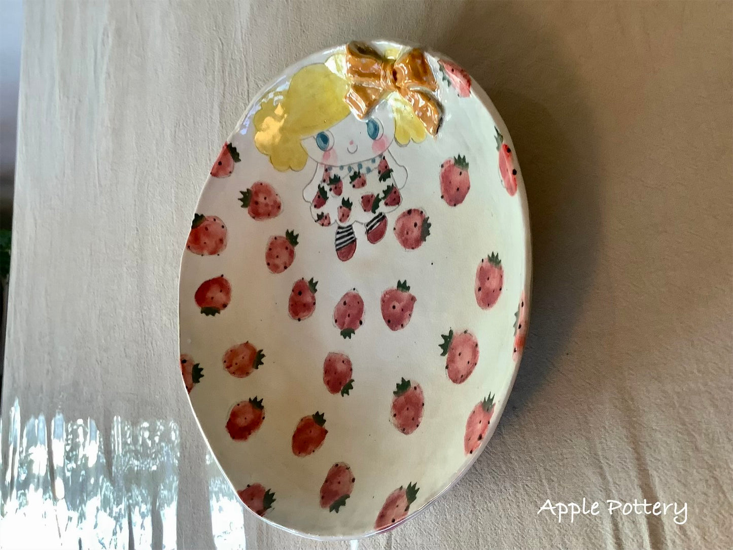 Asako Yamaguchi's plate 22.3*22.5*3.5cm